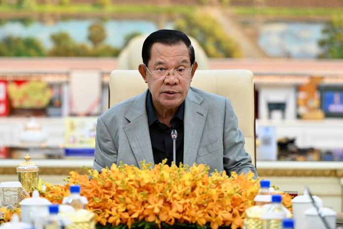 ថ្នាក់ដឹកនាំ ស.អ.ក. នៅវិមានឈ្នះឈ្នះ