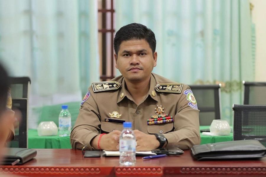 Vann: Sopheanit, Kampong Thom Province and Honorary President of the Cambodian Veterans Association of Prasat Ballang District, has contributed 400,000 riels to organize the Extraordinary General Assembly of the Cambodian Veterans Association nationwide