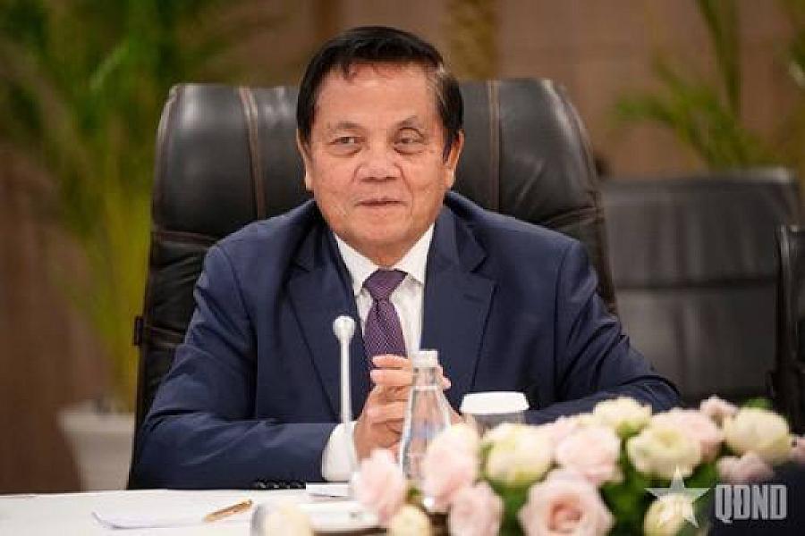 His Excellency Ouch Borith, First Vice President of the Senate, has contributed 3 million riels to organize the Extraordinary General Assembly of the Cambodian Veterans Association nationwide