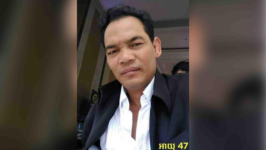 Mr. Ieng Vandet, head of Trapaing Thom village, Oudomxay province, has contributed 50,000 riels to organize the extraordinary general assembly of representatives of the Cambodian Veterans Association nationwide