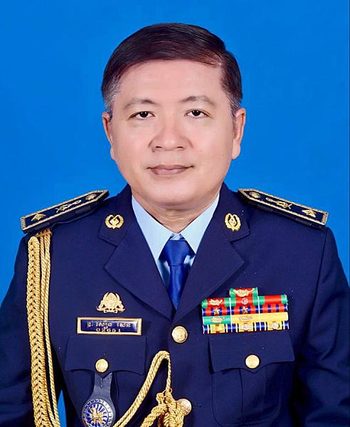 Brigadier General Soeun Sen has contributed 200,000 riels to organize the Extraordinary General Assembly of the Cambodian Veterans Association nationwide