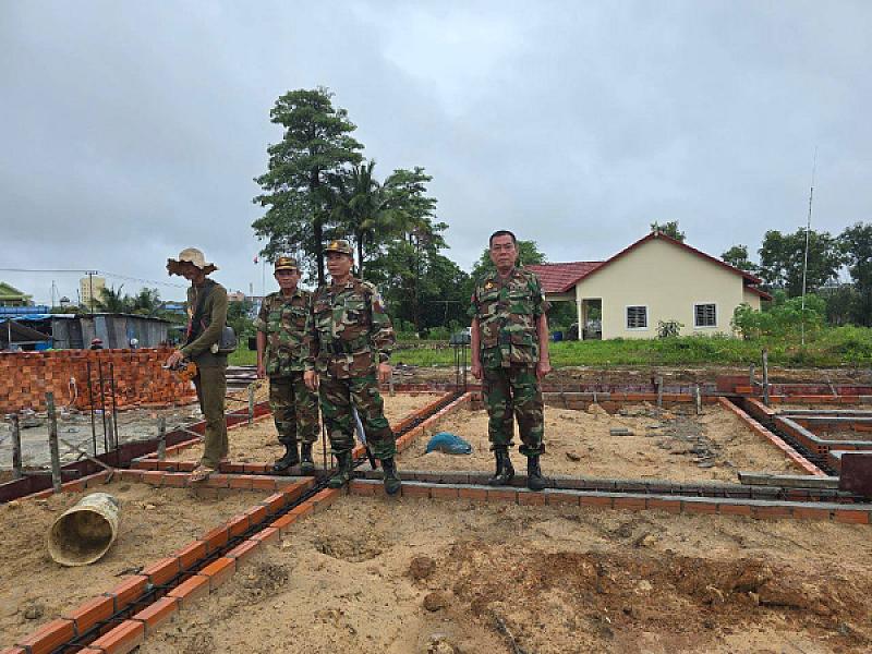 Brigadier General Nou Samol inspects construction work of Cambodian Veterans Association headquarters in Preah Sihanouk Province