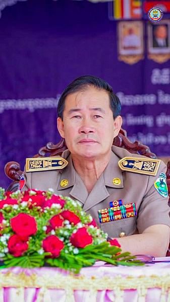 ឯកឧត្តមកិត្តិសង្គហបណ្ឌិត គន់ គីម ទេសរដ្ឋមន្រ្តី អនុប្រធាន និងជាអគ្គលេខាធិការសមាគមអតីតយុទ្ធជនកម្ពុជា បានឧបត្ថម្ភទឹកប្រាក់ ១ម៉ឺនដុល្លារ ដើម្បីរៀបចំមហាសន្និបាតវិសាមញ្ញទូទាំងប្រទេសតំណាងសមាគមអតីតយុទ្ធជកម្ពុជា - Image 2