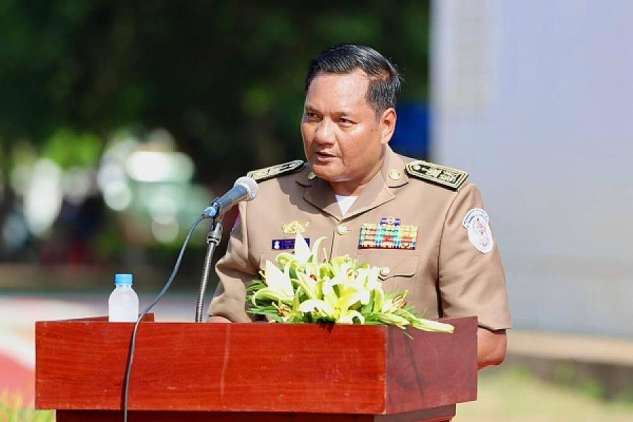 His Excellency Mean Chanyada, Governor of Oddar Meanchey Provincial Government, donated 20 million riel to organize an extraordinary general assembly nationwide representing the Cambodian War Veterans Association.