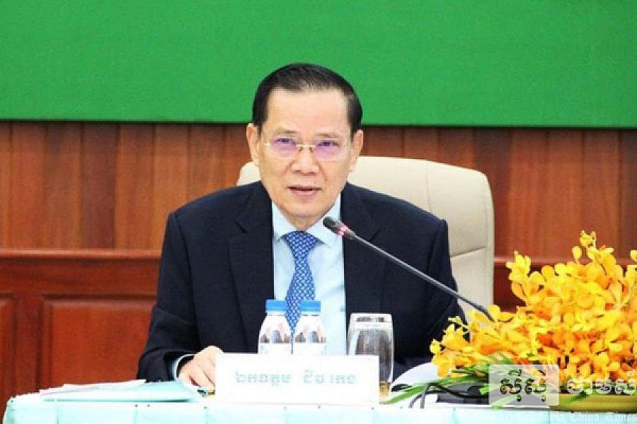 His Excellency Chiv Keng, Chief Justice of the Supreme Court, contributed $5,000 to organize an extraordinary general assembly of representatives of the Cambodian Veterans Association across the country.
