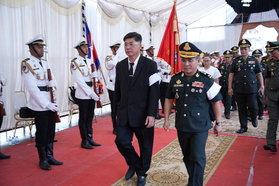 Brigadier General Chuon Sopheak invites to pay respects to the late Lieutenant General Chan Lumphat