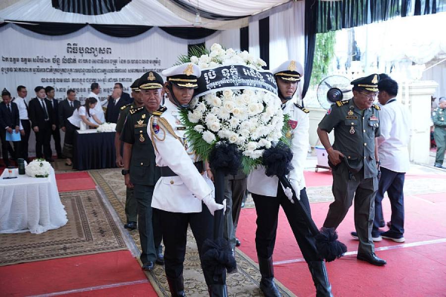 Lieutenant General Meas Sina invites to pay respects to the late Lieutenant General Chan Lumphat