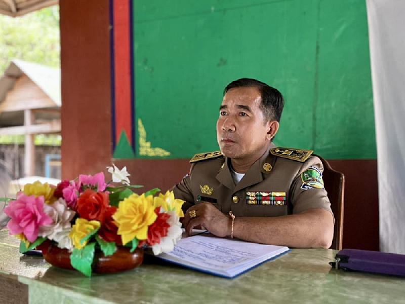 Mr. Hor Bunhour, Governor of Rovieng District, Preah Vihear Province, has contributed 2,000,000 riels to organize the Extraordinary General Assembly of the Cambodian Veterans Association nationwide