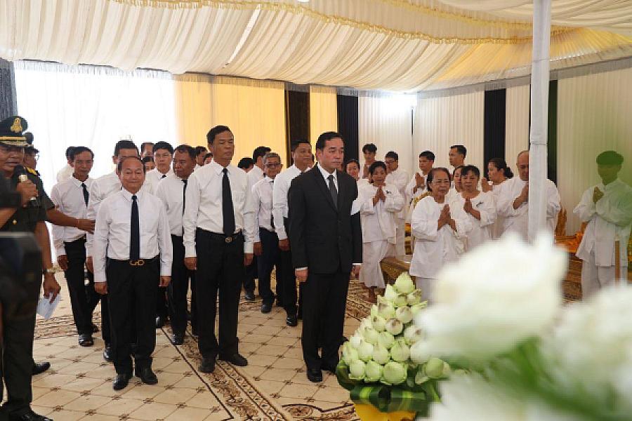 His Excellency Un Chanda invites to pay respects to the late His Excellency Lieutenant General Chan Lumphat