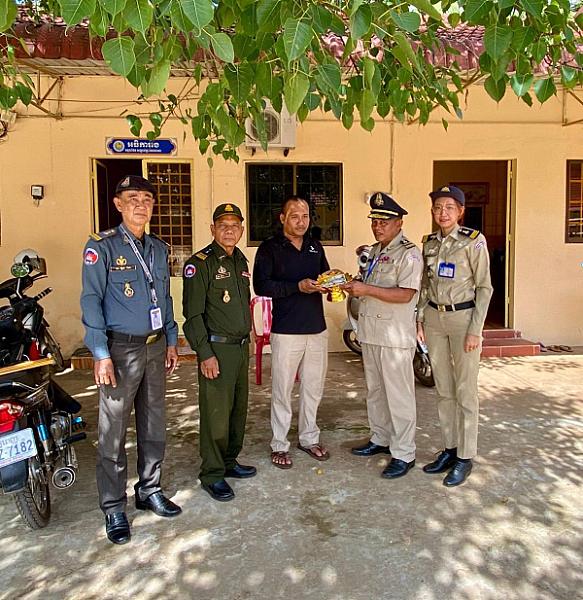 ស.អ.ក ខេត្តត្បូងឃ្មុំ នាំយកថវិកាបេឡាមរណសង្គ្រោះជូនគ្រួសារសពអតីតយុទ្ធជនមួយគ្រួសារ - Image 2