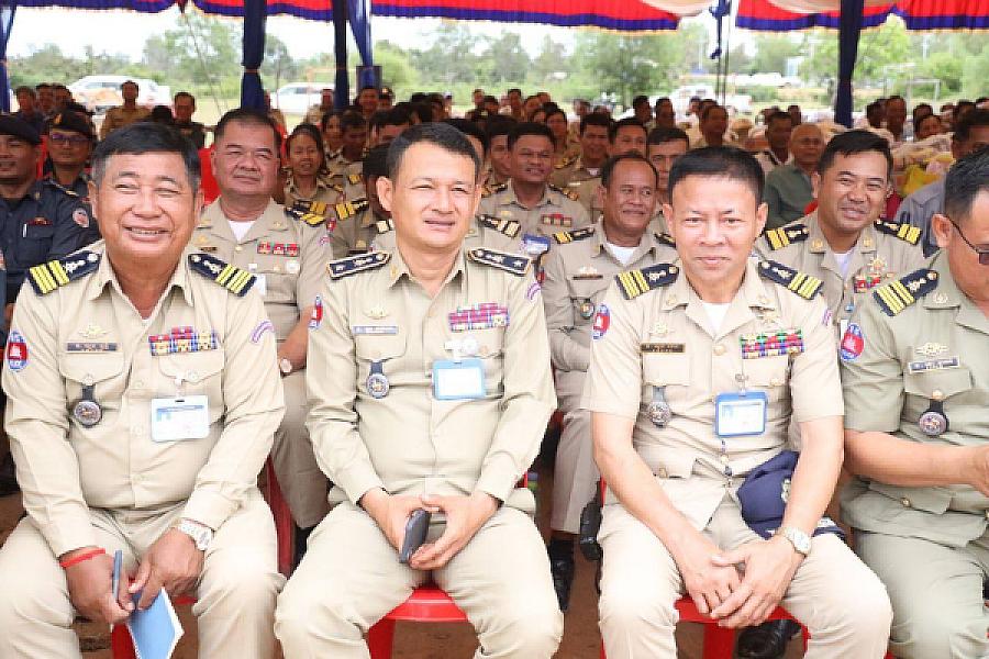 ឯកឧត្តមកិត្តិសង្គហបណ្ឌិត គន់ គីម អញ្ជើញសម្ពោធទីស្នាក់សមាគមអតីតយុទ្ធជនកម្ពុជាខេត្តកំពង់ធំ - Image 13