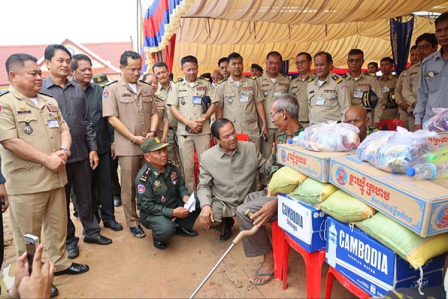 ឯកឧត្តមកិត្តិសង្គហបណ្ឌិត គន់ គីម អញ្ជើញសម្ពោធទីស្នាក់សមាគមអតីតយុទ្ធជនកម្ពុជាខេត្តកំពង់ធំ - Image 27