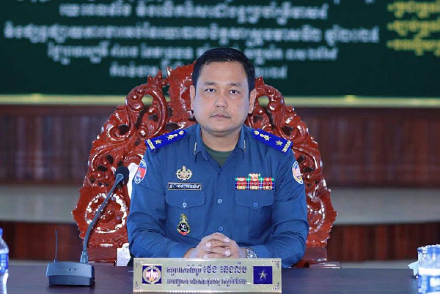 Brigadier General Theng Chenglim donated funds to support the construction of one house for veterans and retirees.