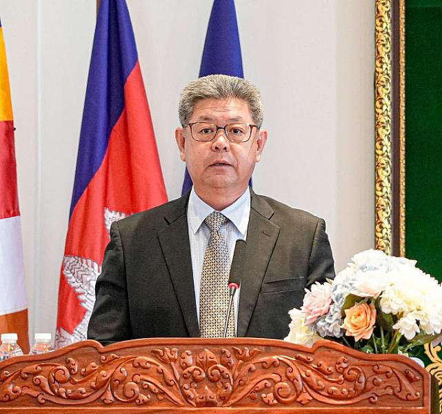 His Excellency Kuoch Chamroeun, Governor, donated funds to support the construction of two houses for veterans and retirees