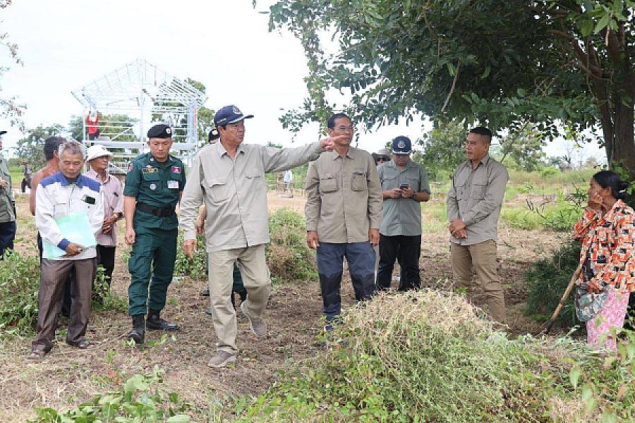 អតីតយុទ្ធជនពិការមួយគ្រួសារ នៅខេត្តកំពង់ធំទទួលបានអំណោយផ្ទះថ្មីពីសម្ដេចតេជោ ហ៊ុន សែន - Image 6