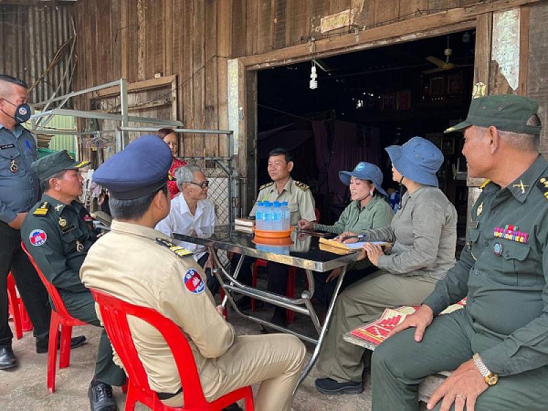 អ.ន.ក ខេត្តព្រះសីហនុ ចុះជួបសំណេះសំណាលជាមួយអតីតយុទ្ធជន ដែលគ្មានដី និងផ្ទះ ស្នាក់នៅចំនួន ៦គ្រួសារ  - Image 7