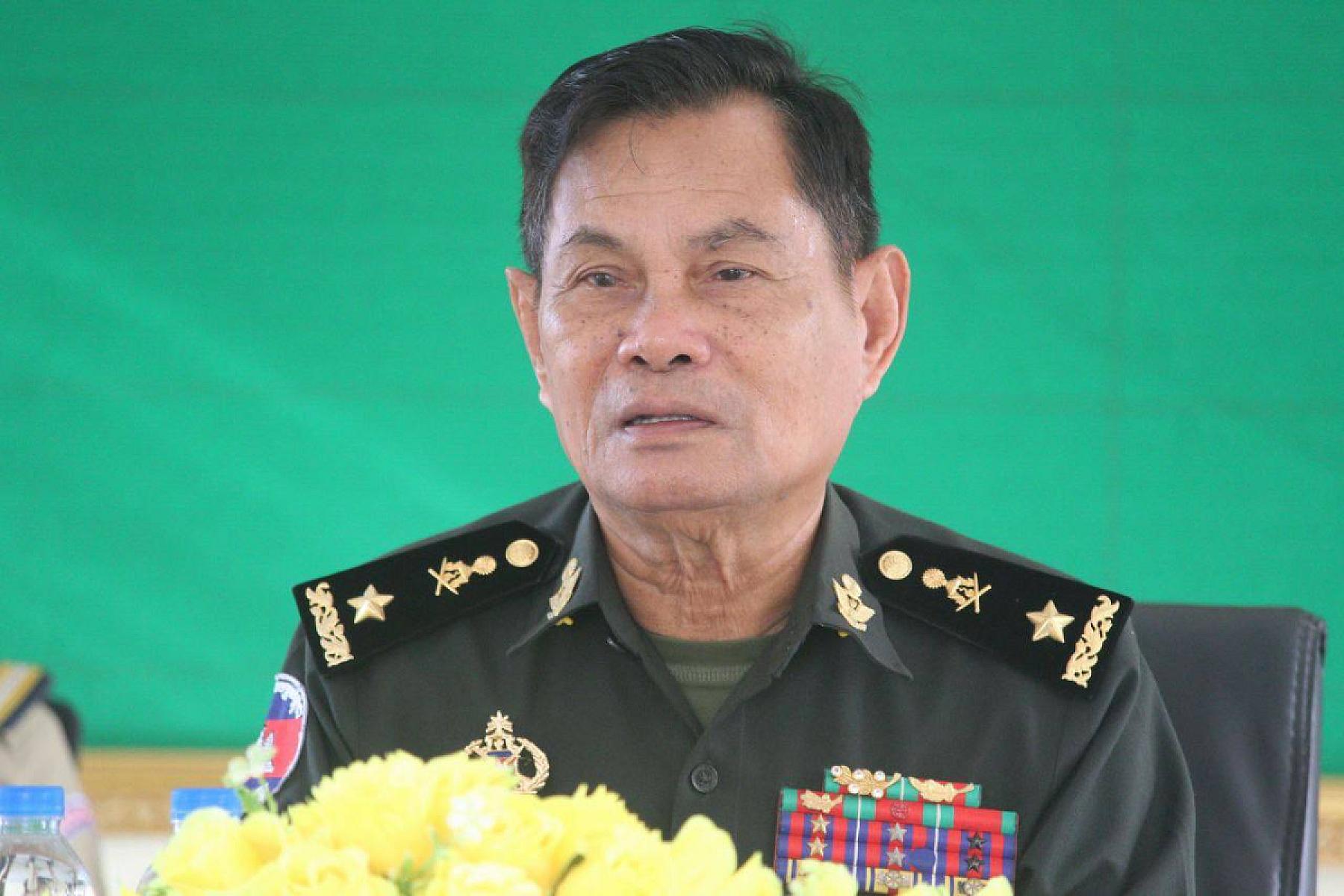 អ.ន.ក ខេត្តកំពង់ឆ្នាំង នាំយកថវិកាបេឡាមរណសង្គ្រោះជូនគ្រួសារសពអតីតយុទ្ធជនចំនួន ៦គ្រួសារ