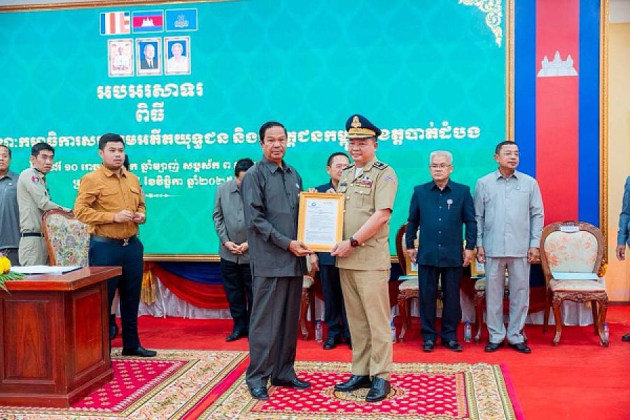 ឯកឧត្តម គន់ គីម អញ្ជើញប្រកាសសមាសភាពថ្នាក់ដឹកនាំគណៈកម្មាធិការសមាគមអតីតយុទ្ធជន និងនិវត្តជនកម្ពុជាខេត្តបាត់ដំបង - Image 5