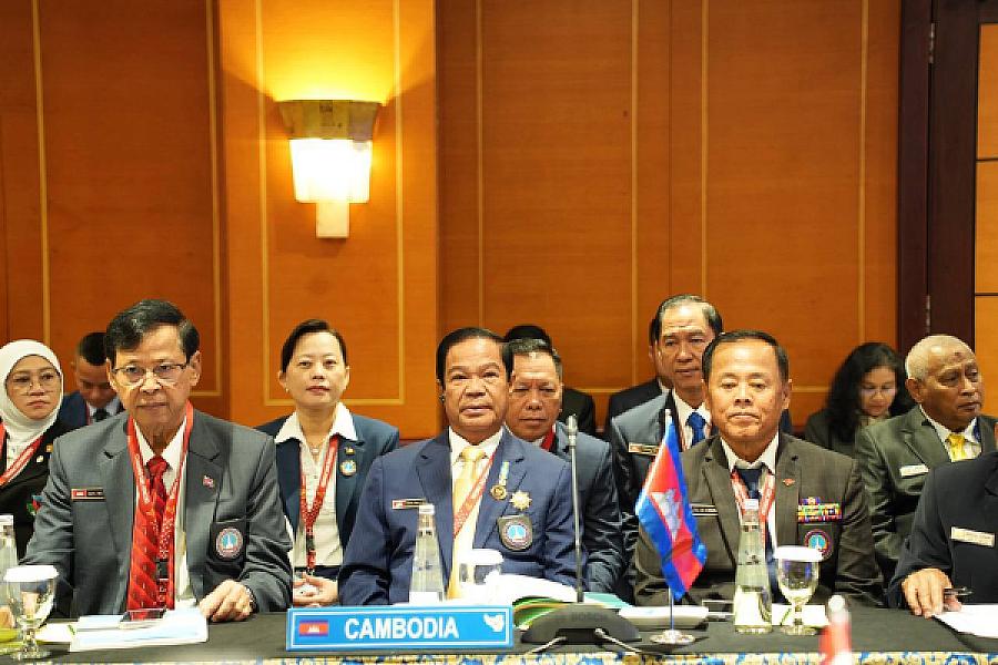 ឯកឧត្តម គន់ គីម អញ្ជើញក្នុងពិធីបើកកិច្ចប្រជុំគណៈកម្មាធិការប្រតិបត្តិលើកទី៣៧ នៅទីក្រុងហ្សាកាតា