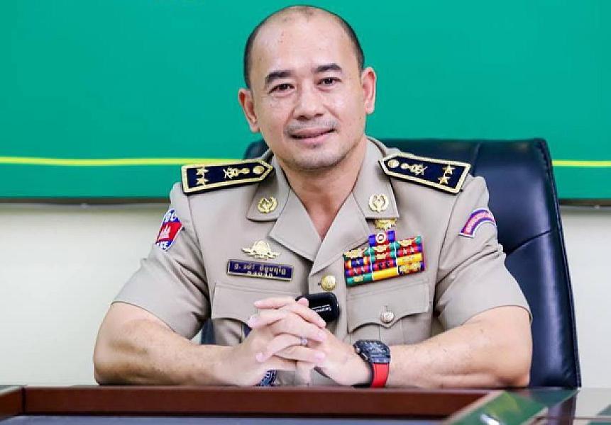 Major General Mao Chanmathurith, Commissioner of Kampot Provincial Police, has donated $3,000 to organize the Extraordinary General Assembly of the Cambodian Veterans Association nationwide