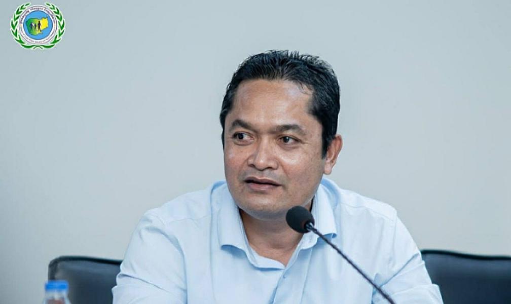 Mr. Kong Sam Oeun, Director of the Department of Social Affairs, Veterans and Youth Rehabilitation of Siem Reap Province, has donated 500,000 riels to organize the Extraordinary General Assembly of the Cambodian Veterans Association nationwide