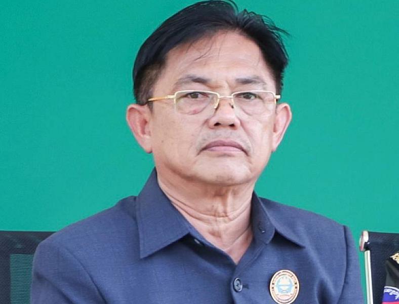 Mr. Phuong Sith, Director of the Department of Social Affairs, Veterans and Youth Rehabilitation of Battambang Province, has contributed 400,000 riels to organize the Extraordinary General Assembly of the Cambodian Veterans Association nationwide