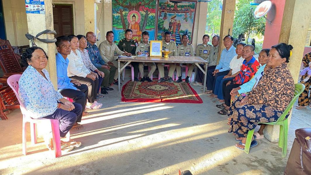 អ.ន.ក ស្រុកសំរោងទង នាំយកថវិកាបេឡាមរណសង្គ្រោះប្រគល់ជូនគ្រួសារសពអតីតយុទ្ធជន ២គ្រួសារ - Image 3