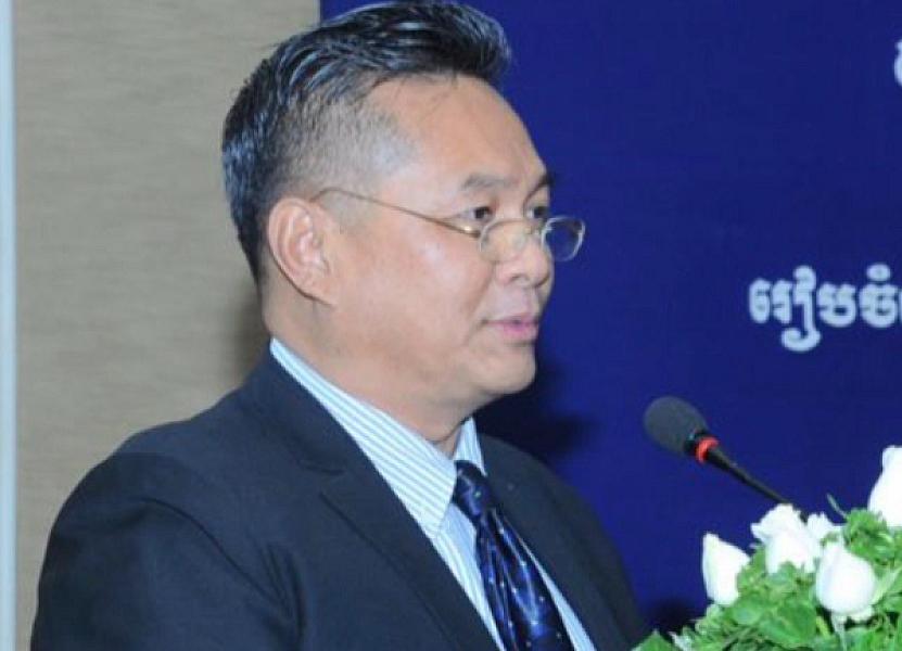 His Excellency Dr. Pen Sam Ath, Secretary of State of the Ministry of Economy and Finance, and His Excellency, have contributed $1,000 to organize the Extraordinary General Assembly of the Cambodian Veterans Association nationwide