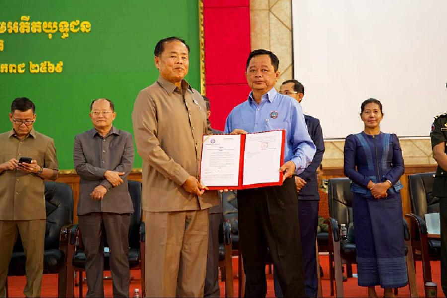 ឯកឧត្តម គន់ គីម អញ្ជើញប្រកាសសមាសភាពថ្នាក់ដឹកនាំគណៈកម្មាធិការសមាគមអតីតយុទ្ធជន និងនិវត្តជន ខេត្តកំពត - Image 37