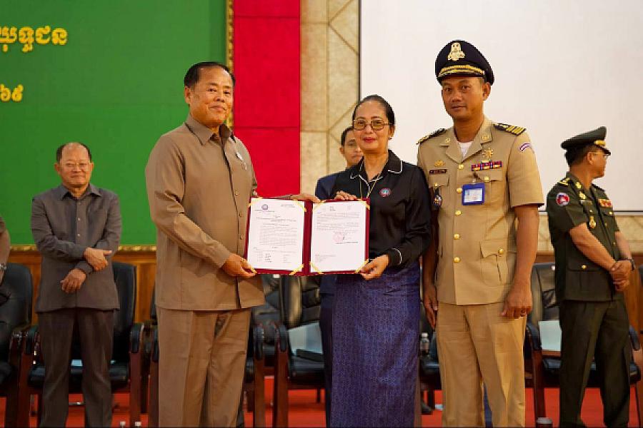 ឯកឧត្តម គន់ គីម អញ្ជើញប្រកាសសមាសភាពថ្នាក់ដឹកនាំគណៈកម្មាធិការសមាគមអតីតយុទ្ធជន និងនិវត្តជន ខេត្តកំពត - Image 44