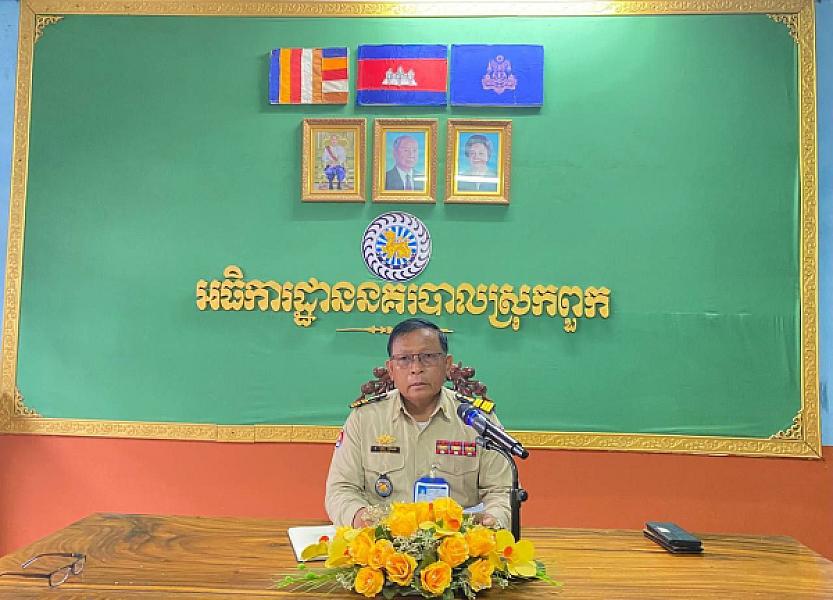 Colonel Tep Pumsen, Police Chief of Puok District, has donated 200,000 riels to organize the Extraordinary General Assembly of the Cambodian Veterans Association nationwide