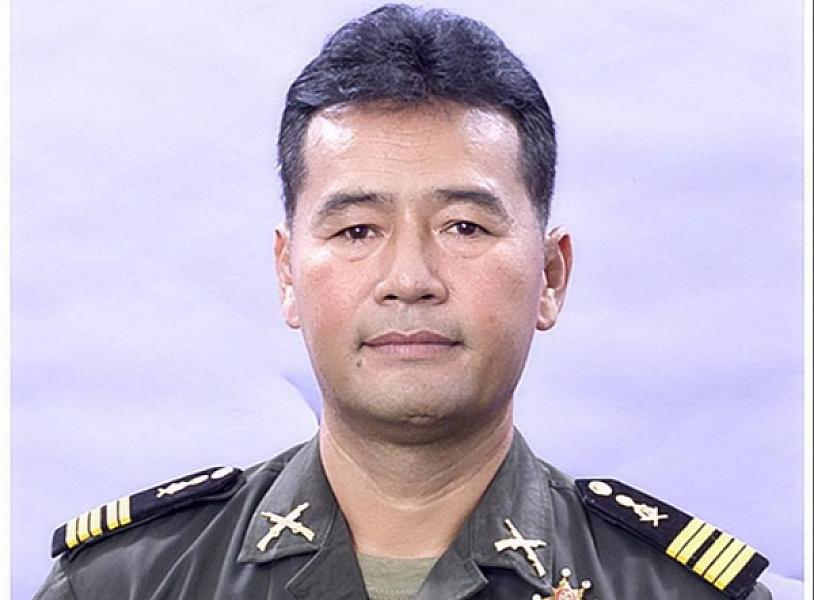Colonel Kong Sopheap, Deputy Commander and Chief of Staff of the Koh Kong Provincial Military Operations Area, has donated $100 to organize the Extraordinary General Assembly of the Cambodian Veterans Association nationwide