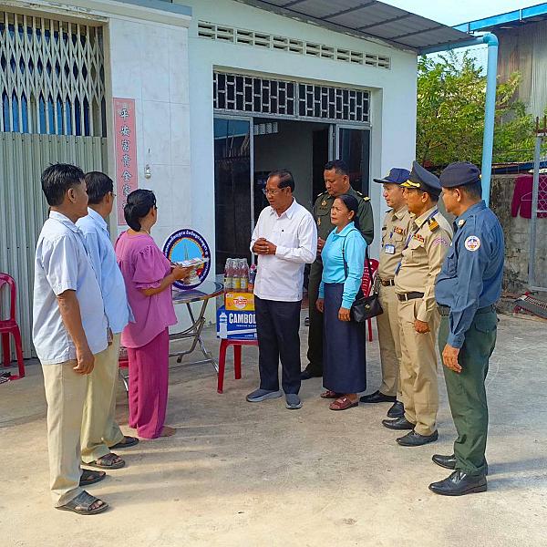 អ.ន.ក. ខេត្តកណ្តាល នាំយកថវិកាបេឡាមរណសង្គ្រោះប្រគល់ជូនគ្រួសារសពអតីតយុទ្ធជន ២គ្រួសារ - Image 3