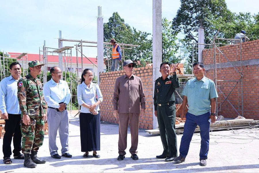 ឯកឧត្តម គួច ចំរើន ដឹកនាំក្រុមការងារចុះពិនិត្យវឌ្ឍនភាពនៃការសាងសង់អគារទីស្នាក់ការ អ.ន.ក. ខេត្តកណ្តាល   - Image 7