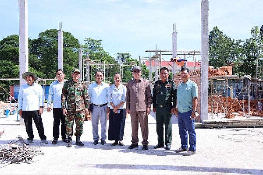 ឯកឧត្តម គួច ចំរើន ដឹកនាំក្រុមការងារចុះពិនិត្យវឌ្ឍនភាពនៃការសាងសង់អគារទីស្នាក់ការ អ.ន.ក. ខេត្តកណ្តាល   - Image 9