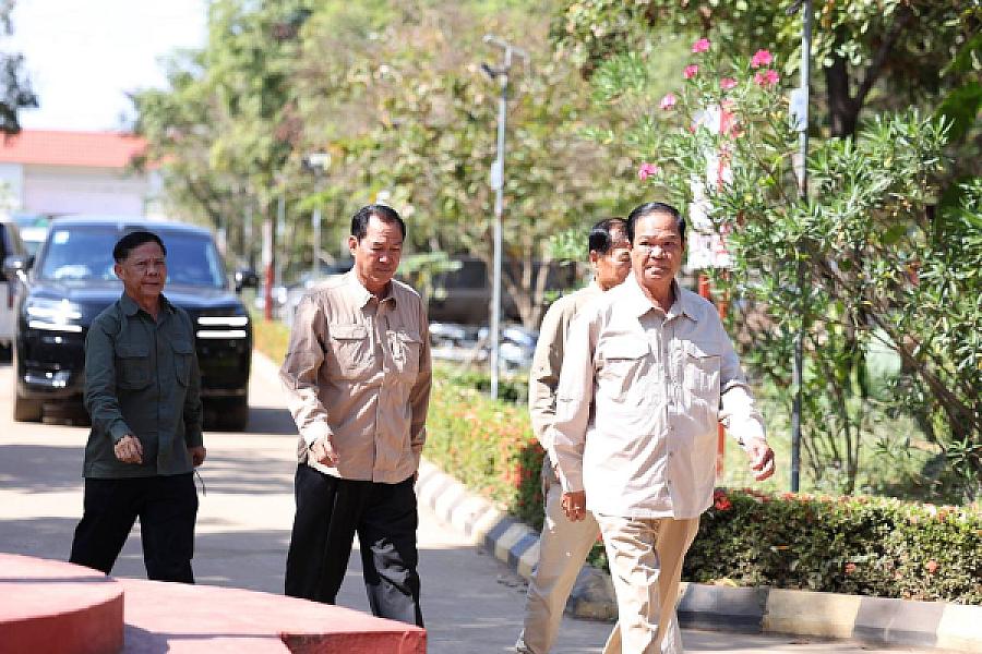 ឯកឧត្តម គន់ គីម អញ្ជើញសួរសុខទុក្ខ និងនាំយកថវិកាសម្តេចកិត្តិព្រឹទ្ធបណ្ឌិត ប៊ុន រ៉ានី ជូនវីរកងទ័ពកំពុងសម្រាកព្យាបាលរបួស - Image 2