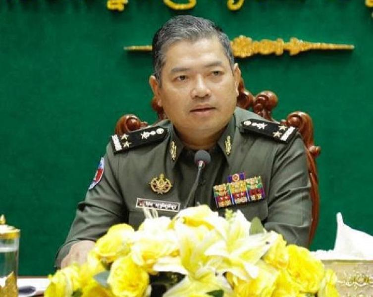 Major General Pen Sokritthayawitthaya, Director of the Training Directorate of the Royal Cambodian Armed Forces, has donated $1,000 to organize an extraordinary nationwide convention of representatives of the Cambodian Veterans Association