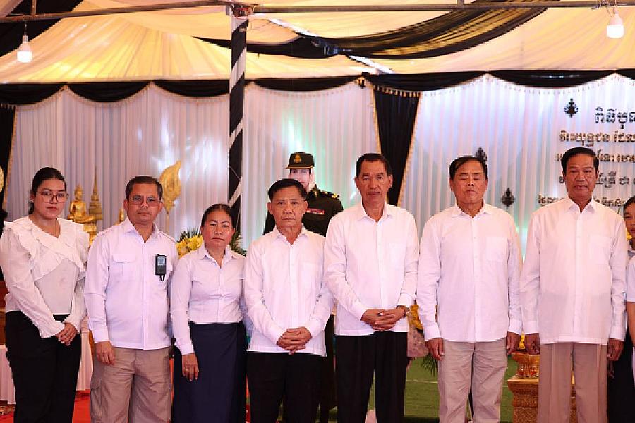 ថវិកា និងសាររំលែកមរណទុក្ខរបស់សម្តេចធិបតី ហ៊ុន ម៉ាណែត បានប្រគល់ជូនគ្រួសារវីរកងទ័ពពលី ក្នុងខេត្តឧត្តរមានជ័យ  - Image 18