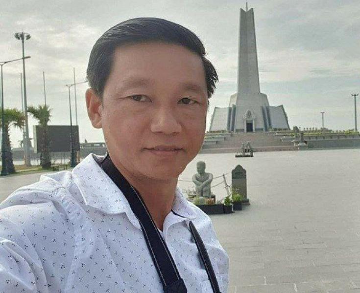 Mr. Kerk Pinnarith, Head of the Puok District Administration Office, has donated 50,000 riels to organize the Extraordinary General Assembly of the Cambodian Veterans Association nationwide,