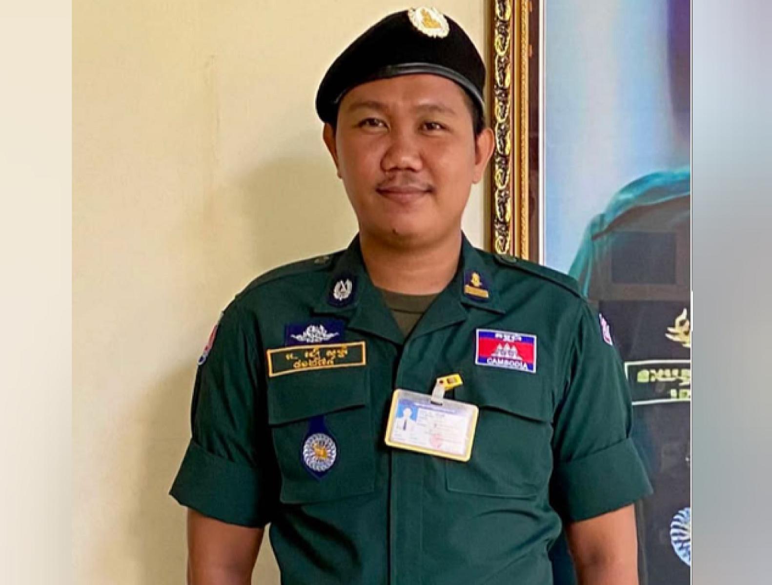 លោក អនុសេនីយ៍ឯក ដឿ សុគ្រី នាយប៉ុស្តិ៍ទានកាំ ស្រុកព្រះនេត្រព្រះ ខេត្តបន្ទាយមានជ័យ ចូលរួមឧបត្ថម្ភថវិកាចំនួន ១០០,០០០ រៀល ដើម្បីរៀបចំមហាសន្និបាតវិសាមញ្ញតំណាងសមាគមអតីតយុទ្ធជនកម្ពុជាទូទាំងប្រទេស