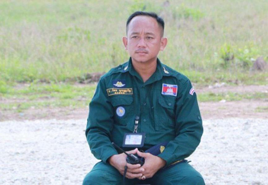 Lieutenant Colonel Em Sovannarith, Bavet City Police Chief, has contributed 400,000 riels to organize an extraordinary general assembly of representatives of the Cambodian Veterans Association nationwide